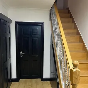  Holiday home Cheerful 3 Bed House With Free Parking. United Kingdom