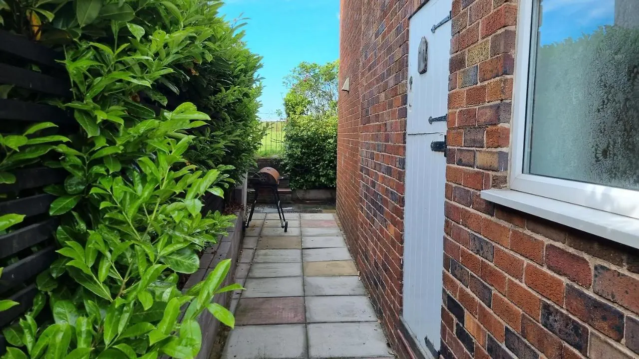Holiday home Rose Cottage Chester